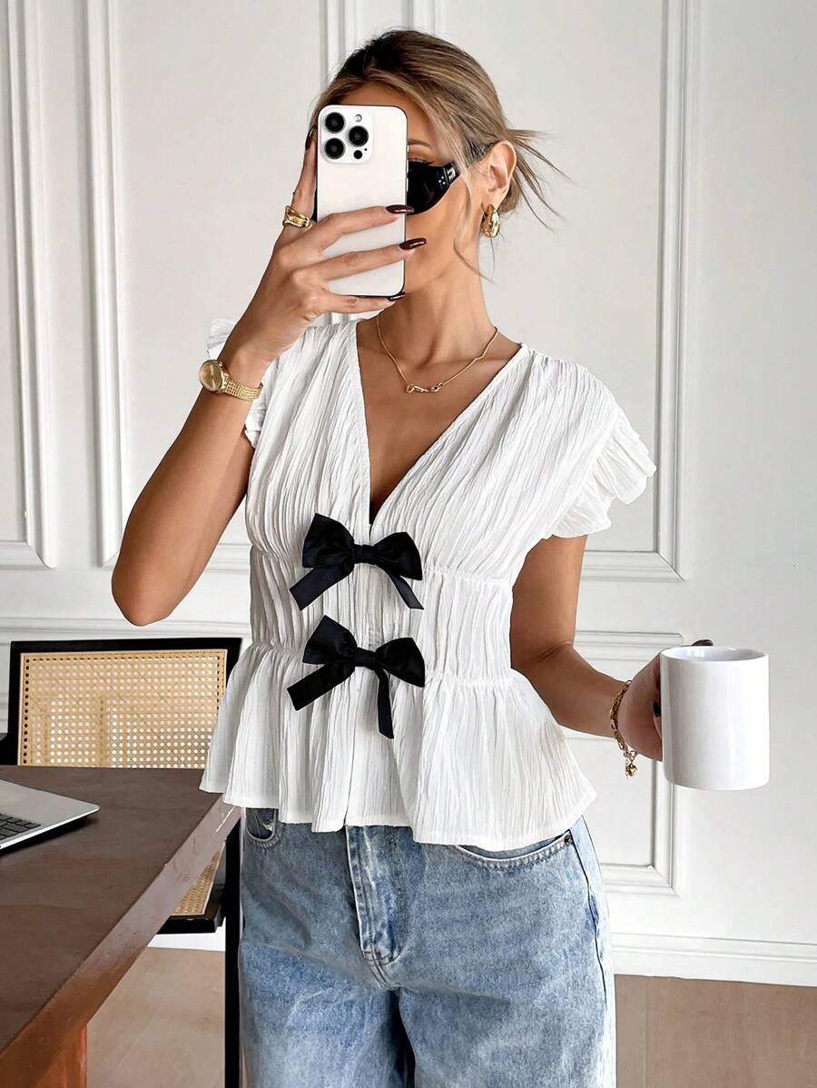 FRENCHY | BLOUSE AVEC NŒUD CAP MANCHES COURTES