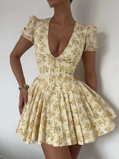 CLÉMENCE | ROBE NOBLE À CEINTURE ET DÉCOLLETÉ PROFOND