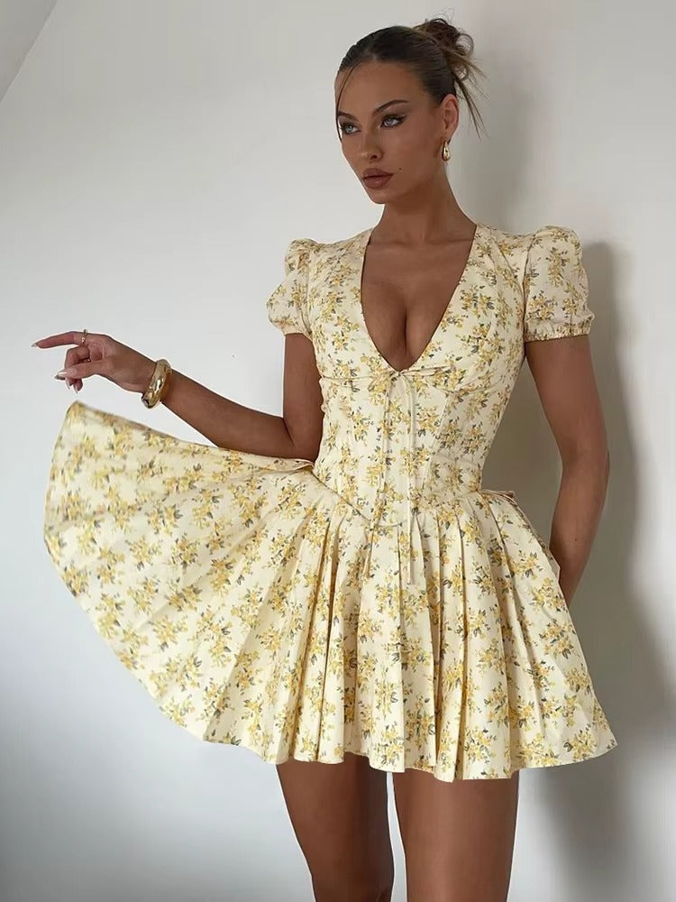 CLÉMENCE | ROBE NOBLE À CEINTURE ET DÉCOLLETÉ PROFOND